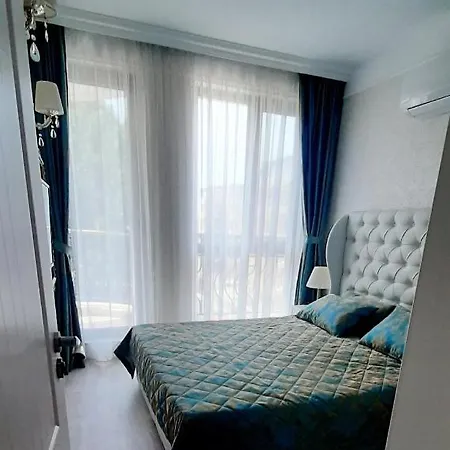 апартамент Harmony Suites-2 Bedroom